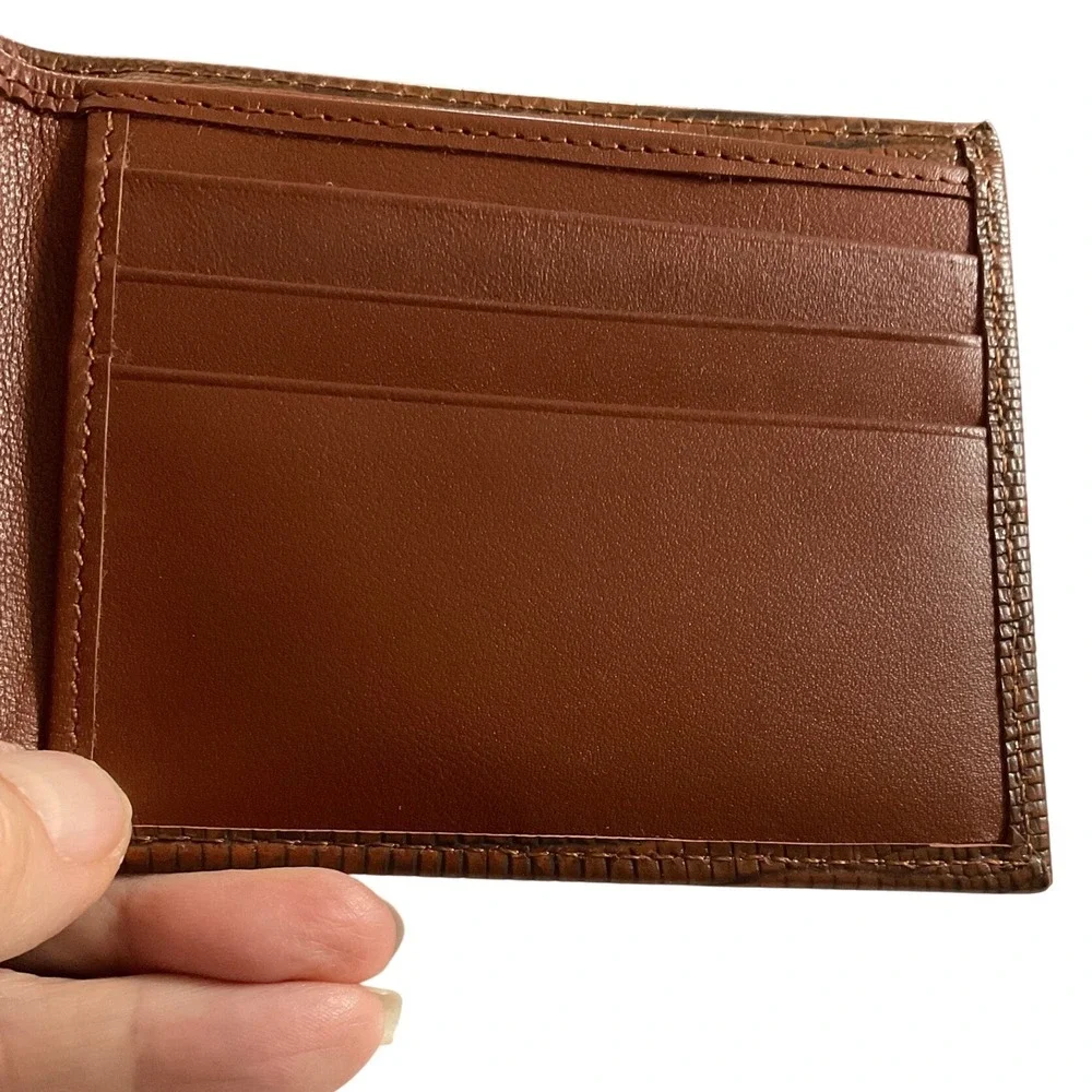 Ranger Belt Company Mens Brown Lizard Embossed Genuine Leather Bifold‎ Wallet